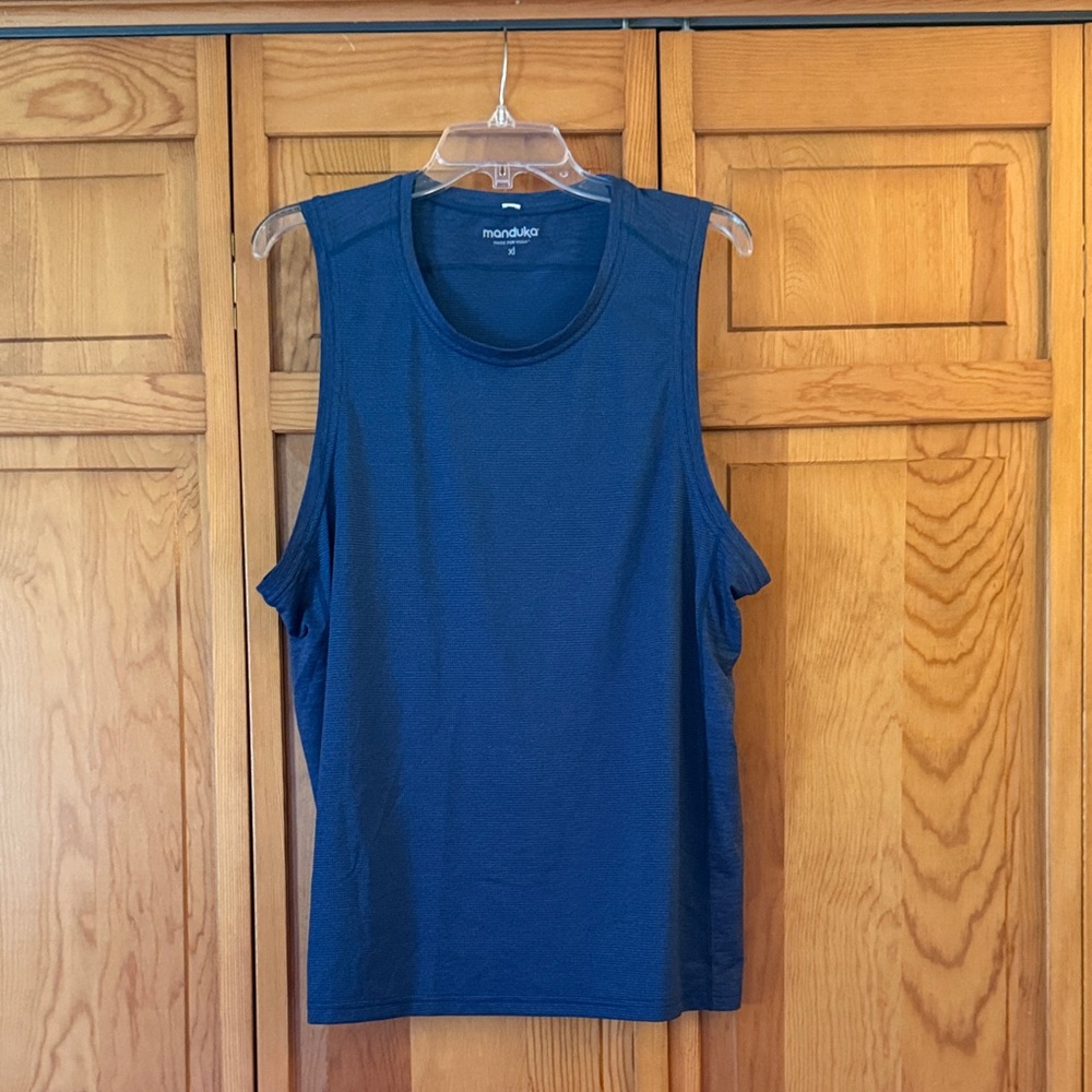 Manduka Men’s Navy Muscle Tee